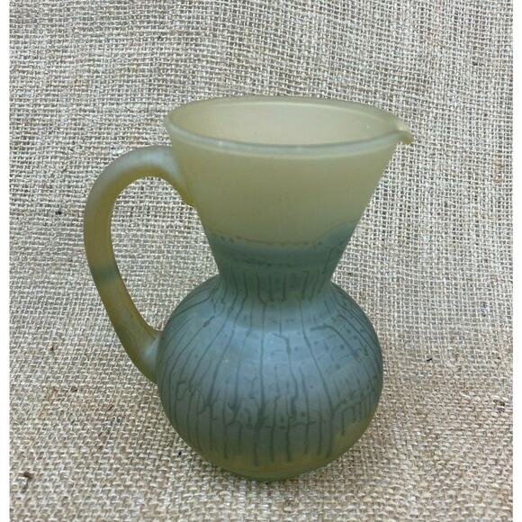 Al-Rama Israel Small Pitcher Frosted Art Glass - Picture 3 of 9